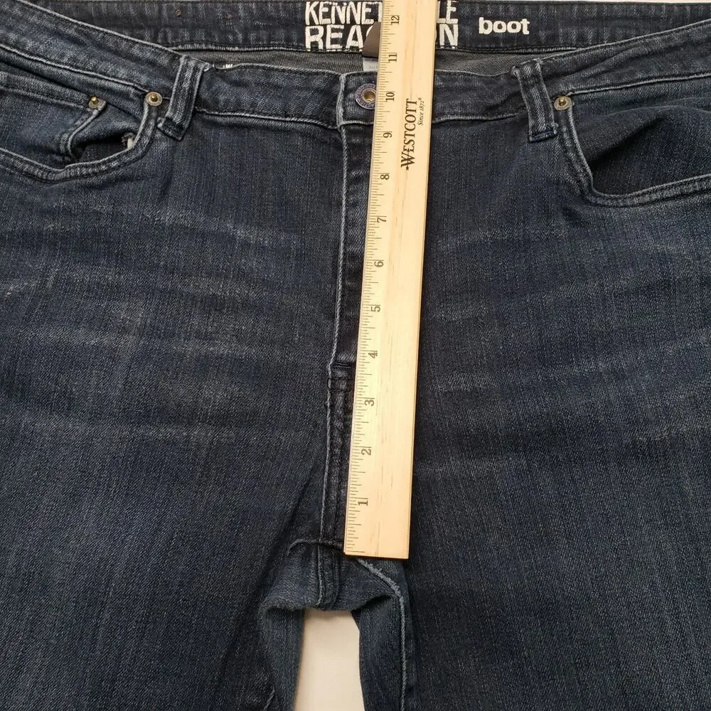 Kenneth Cole Reaction Jeans Mens 38x32 Blue Dark Wash Denim Boot Cut Casual